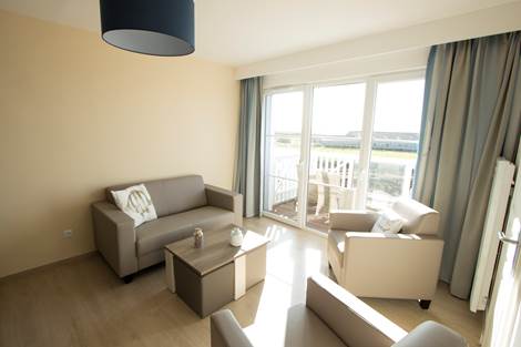 Holiday Suites